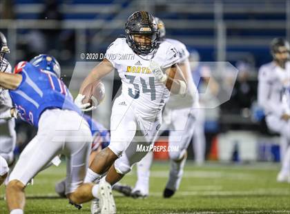 Thumbnail 1 in Liberty North @ Liberty (MSHSAA Class 6 Quarterfinal) photogallery.