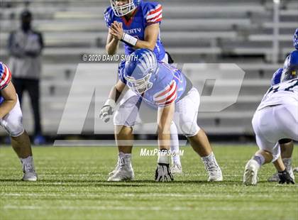 Thumbnail 2 in Liberty North @ Liberty (MSHSAA Class 6 Quarterfinal) photogallery.
