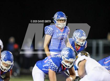 Thumbnail 2 in Liberty North @ Liberty (MSHSAA Class 6 Quarterfinal) photogallery.