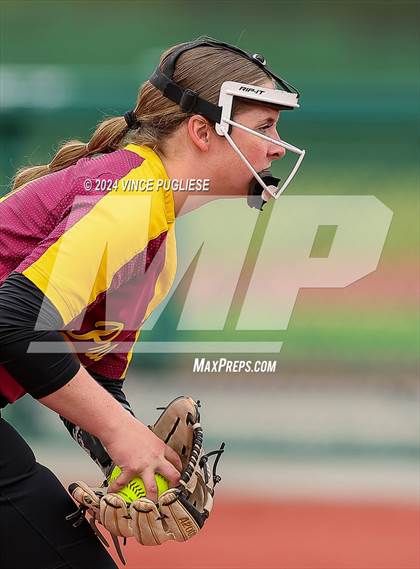 Thumbnail 2 in Prairie @ Snohomish (WIAA State Championships Round 2) photogallery.