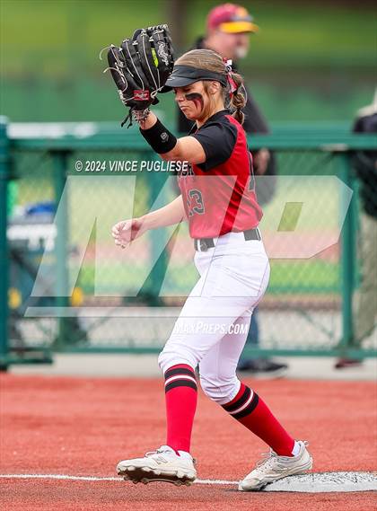 Thumbnail 1 in Prairie @ Snohomish (WIAA State Championships Round 2) photogallery.