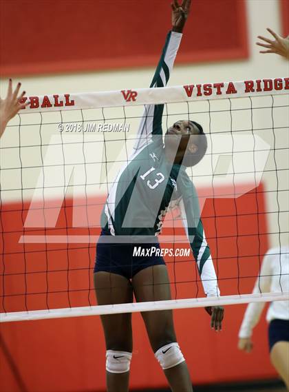 Thumbnail 2 in McNeil @ Vista Ridge photogallery.