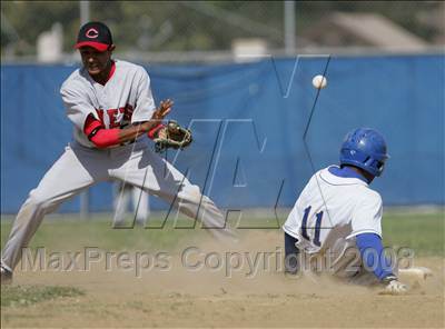 Thumbnail 2 in Westchester @ Crenshaw (CIF LA City Section Playoffs) photogallery.