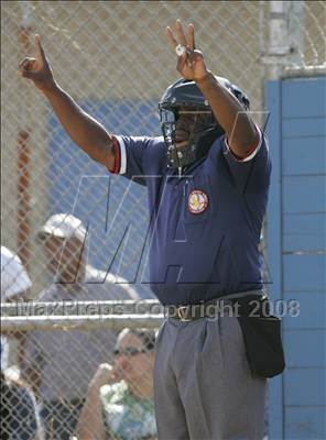 Thumbnail 3 in Westchester @ Crenshaw (CIF LA City Section Playoffs) photogallery.