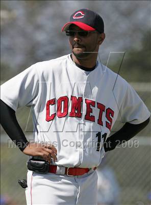 Thumbnail 3 in Westchester @ Crenshaw (CIF LA City Section Playoffs) photogallery.