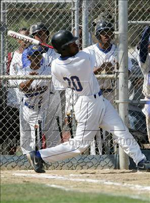 Thumbnail 3 in Westchester @ Crenshaw (CIF LA City Section Playoffs) photogallery.