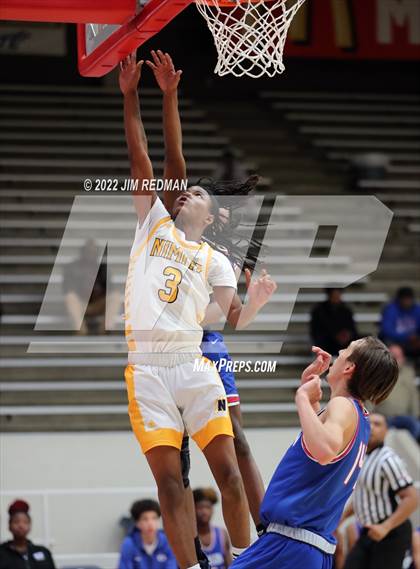 Thumbnail 1 in Dickinson vs. Nimitz (McDonald's Texas Invitational) photogallery.