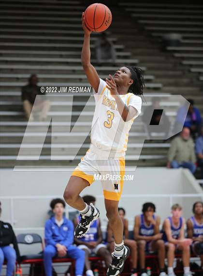 Thumbnail 1 in Dickinson vs. Nimitz (McDonald's Texas Invitational) photogallery.
