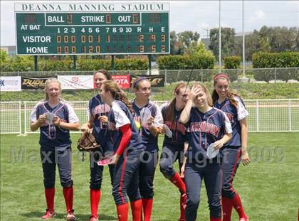 Thumbnail 1 in Marymount vs. La Salle (CIF SS DVI Final) photogallery.