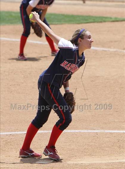 Thumbnail 3 in Marymount vs. La Salle (CIF SS DVI Final) photogallery.