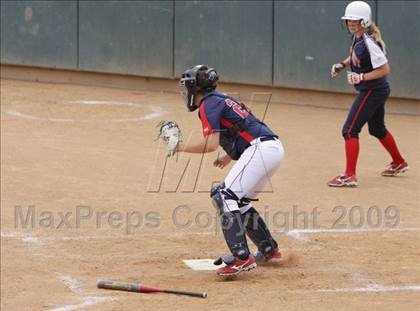 Thumbnail 2 in Marymount vs. La Salle (CIF SS DVI Final) photogallery.