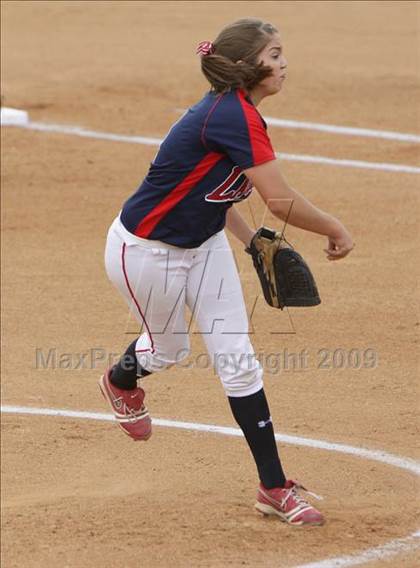 Thumbnail 1 in Marymount vs. La Salle (CIF SS DVI Final) photogallery.