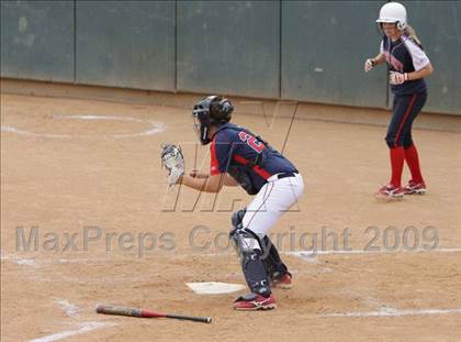 Thumbnail 3 in Marymount vs. La Salle (CIF SS DVI Final) photogallery.