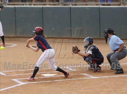 Thumbnail 1 in Marymount vs. La Salle (CIF SS DVI Final) photogallery.