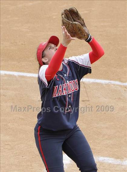 Thumbnail 1 in Marymount vs. La Salle (CIF SS DVI Final) photogallery.