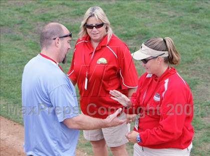 Thumbnail 2 in Marymount vs. La Salle (CIF SS DVI Final) photogallery.