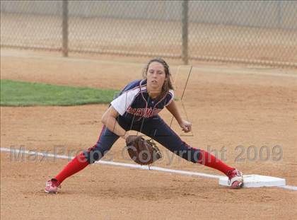 Thumbnail 2 in Marymount vs. La Salle (CIF SS DVI Final) photogallery.