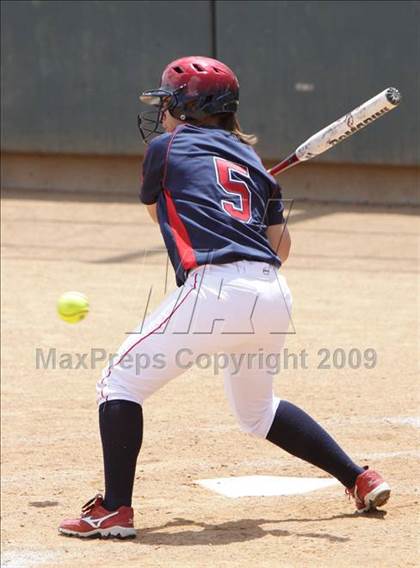 Thumbnail 2 in Marymount vs. La Salle (CIF SS DVI Final) photogallery.