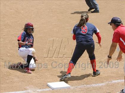 Thumbnail 2 in Marymount vs. La Salle (CIF SS DVI Final) photogallery.