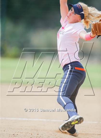 Thumbnail 2 in Chaminade vs  Notre Dame (SO) photogallery.