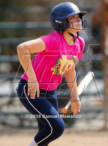 Thumbnail 1 in Chaminade vs  Notre Dame (SO) photogallery.
