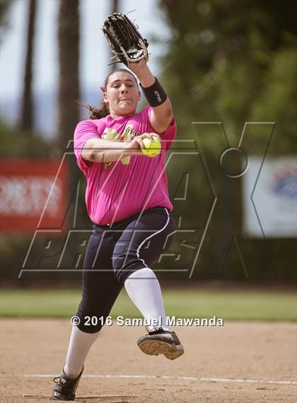 Thumbnail 1 in Chaminade vs  Notre Dame (SO) photogallery.