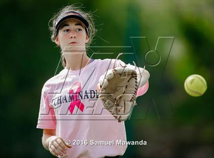 Thumbnail 2 in Chaminade vs  Notre Dame (SO) photogallery.