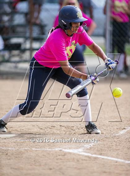 Thumbnail 1 in Chaminade vs  Notre Dame (SO) photogallery.