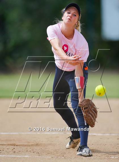 Thumbnail 3 in Chaminade vs  Notre Dame (SO) photogallery.