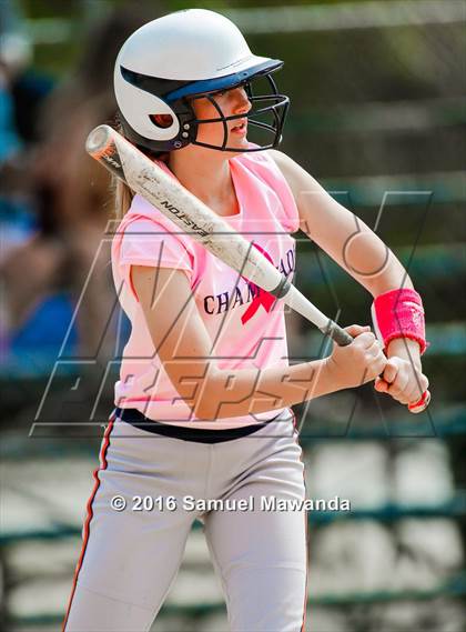 Thumbnail 3 in Chaminade vs  Notre Dame (SO) photogallery.