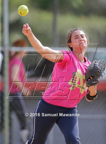 Thumbnail 2 in Chaminade vs  Notre Dame (SO) photogallery.