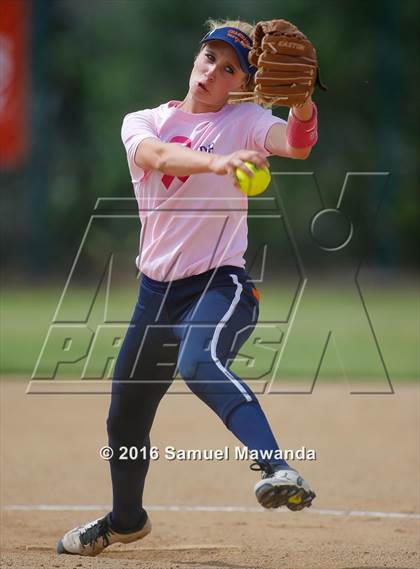 Thumbnail 1 in Chaminade vs  Notre Dame (SO) photogallery.