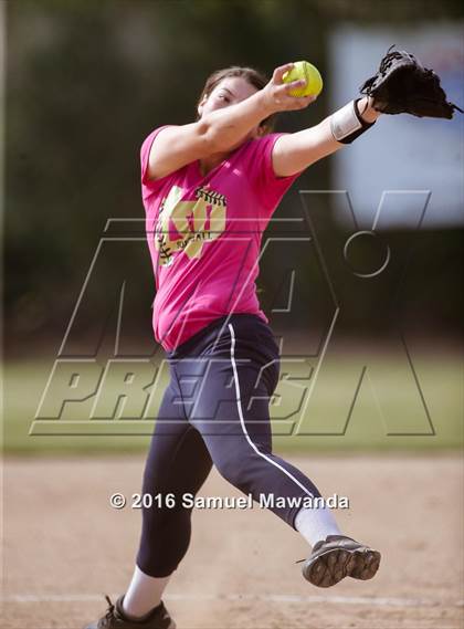 Thumbnail 1 in Chaminade vs  Notre Dame (SO) photogallery.
