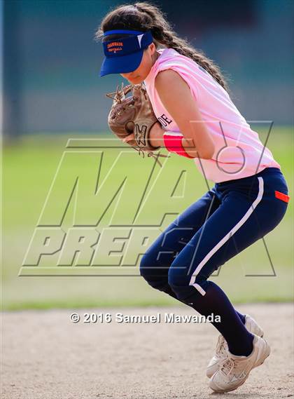 Thumbnail 3 in Chaminade vs  Notre Dame (SO) photogallery.