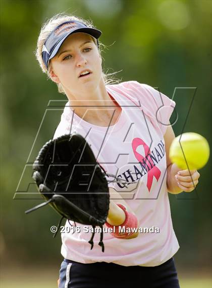 Thumbnail 2 in Chaminade vs  Notre Dame (SO) photogallery.