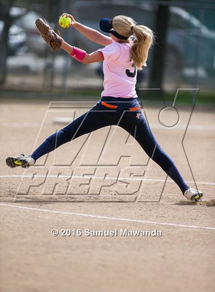 Thumbnail 1 in Chaminade vs  Notre Dame (SO) photogallery.
