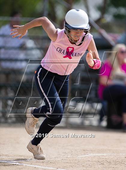 Thumbnail 3 in Chaminade vs  Notre Dame (SO) photogallery.