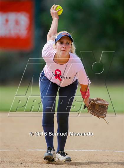 Thumbnail 3 in Chaminade vs  Notre Dame (SO) photogallery.