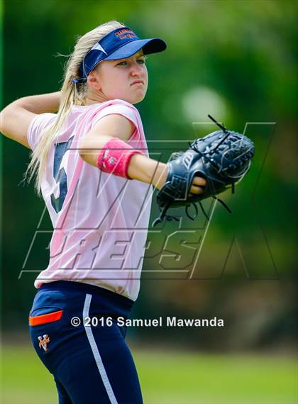 Thumbnail 2 in Chaminade vs  Notre Dame (SO) photogallery.