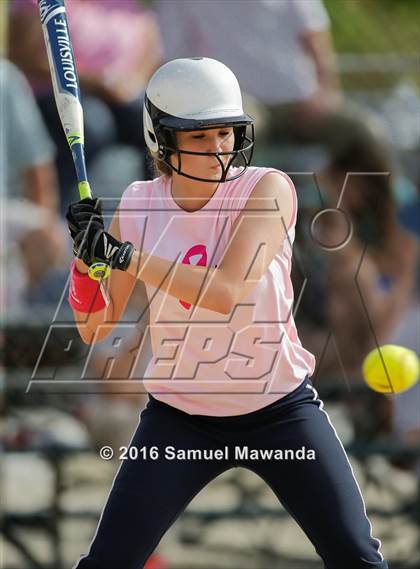 Thumbnail 2 in Chaminade vs  Notre Dame (SO) photogallery.