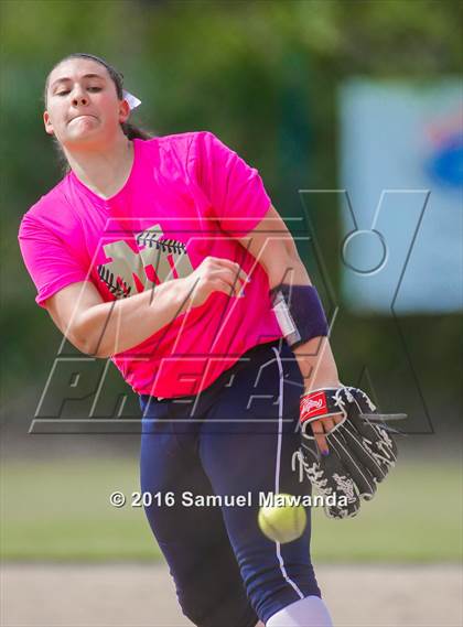 Thumbnail 3 in Chaminade vs  Notre Dame (SO) photogallery.
