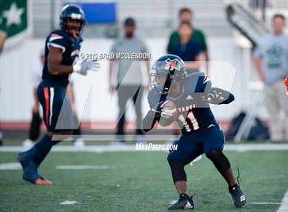 Thumbnail 2 in Naaman Forest vs Sachse photogallery.