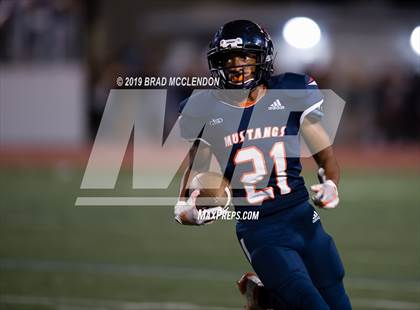 Thumbnail 2 in Naaman Forest vs Sachse photogallery.