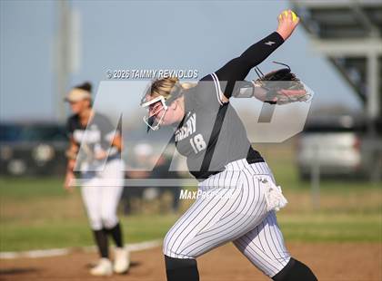 Thumbnail 2 in Lindsay @ Perrin-Whitt photogallery.