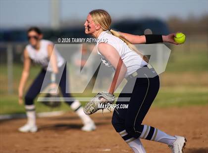Thumbnail 3 in Lindsay @ Perrin-Whitt photogallery.