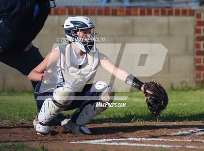Thumbnail 2 in Lindsay @ Perrin-Whitt photogallery.