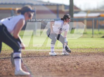 Thumbnail 3 in Lindsay @ Perrin-Whitt photogallery.
