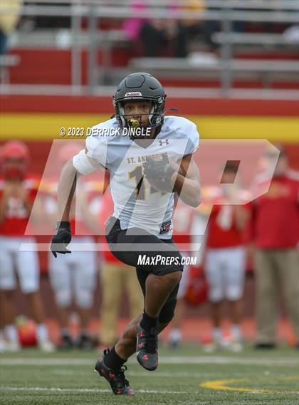 Thumbnail 2 in St. Anthony's @ Chaminade photogallery.