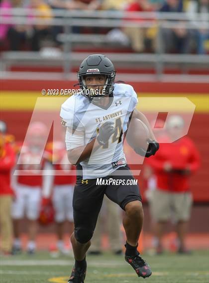Thumbnail 1 in St. Anthony's @ Chaminade photogallery.