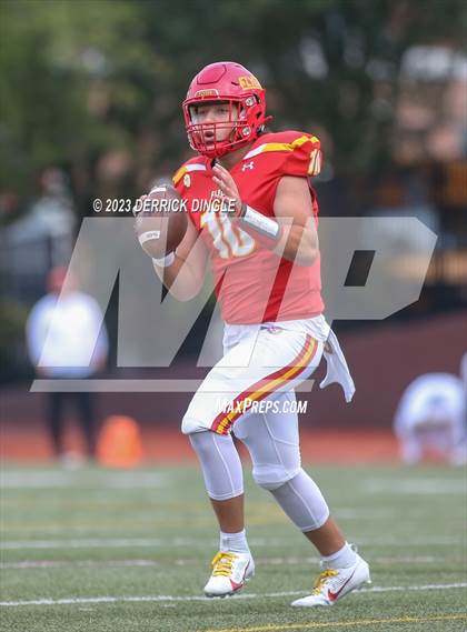 Thumbnail 2 in St. Anthony's @ Chaminade photogallery.